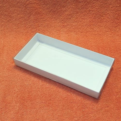 Коробка белая 210x100x25 мм с прозрачной крышкой