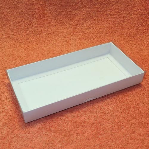 Коробка белая 210x100x25 мм с прозрачной крышкой